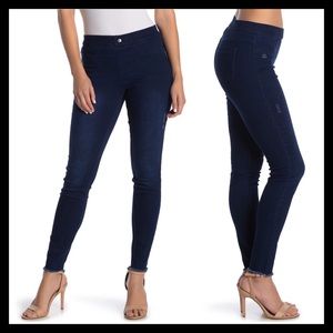 HUE Ripped Jeggings Jeans Ink Wash